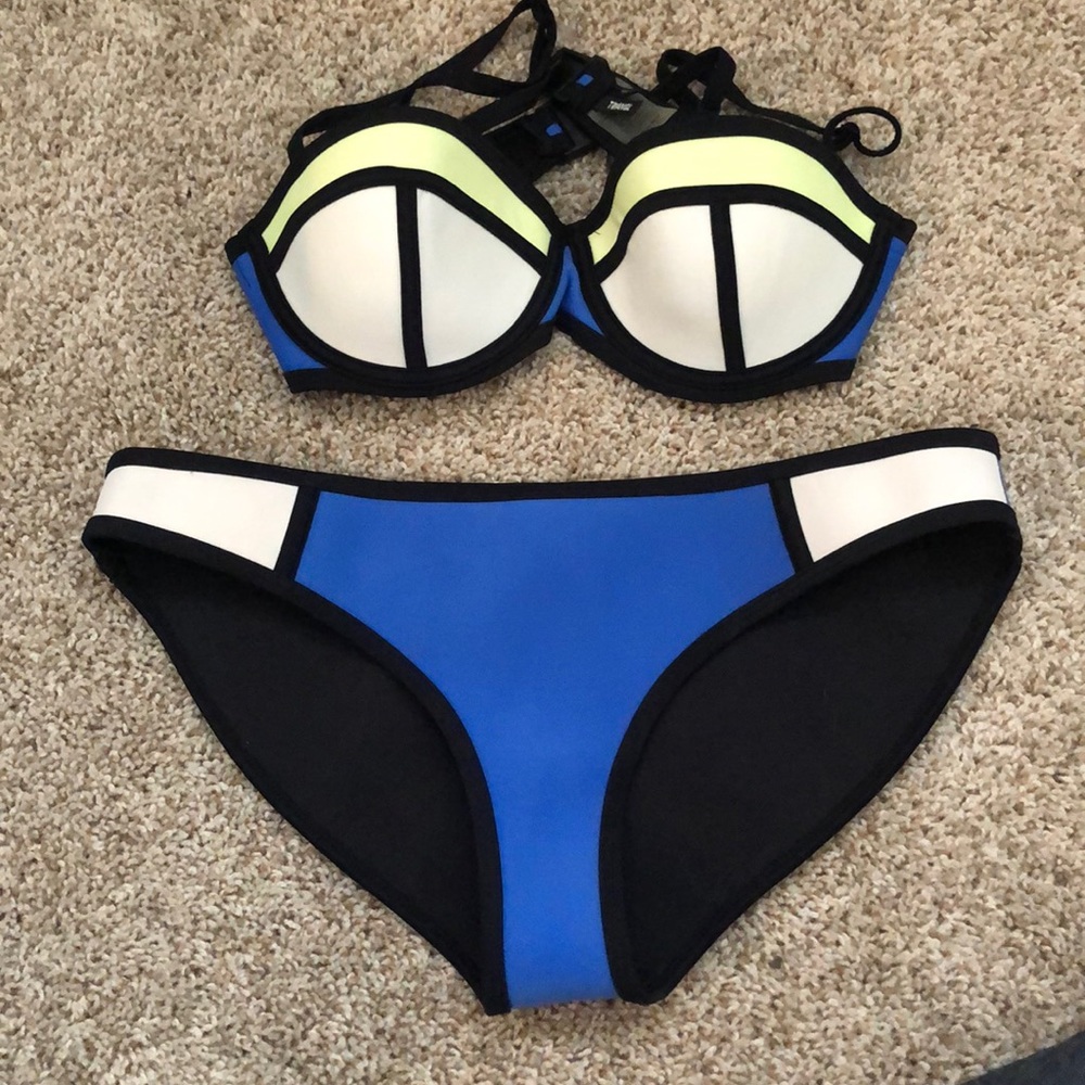 Triangl bathing suit